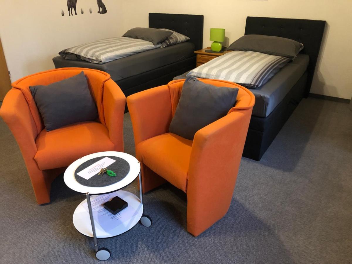 Messezimmer 4 u 2 Düsseldorf Exterior foto
